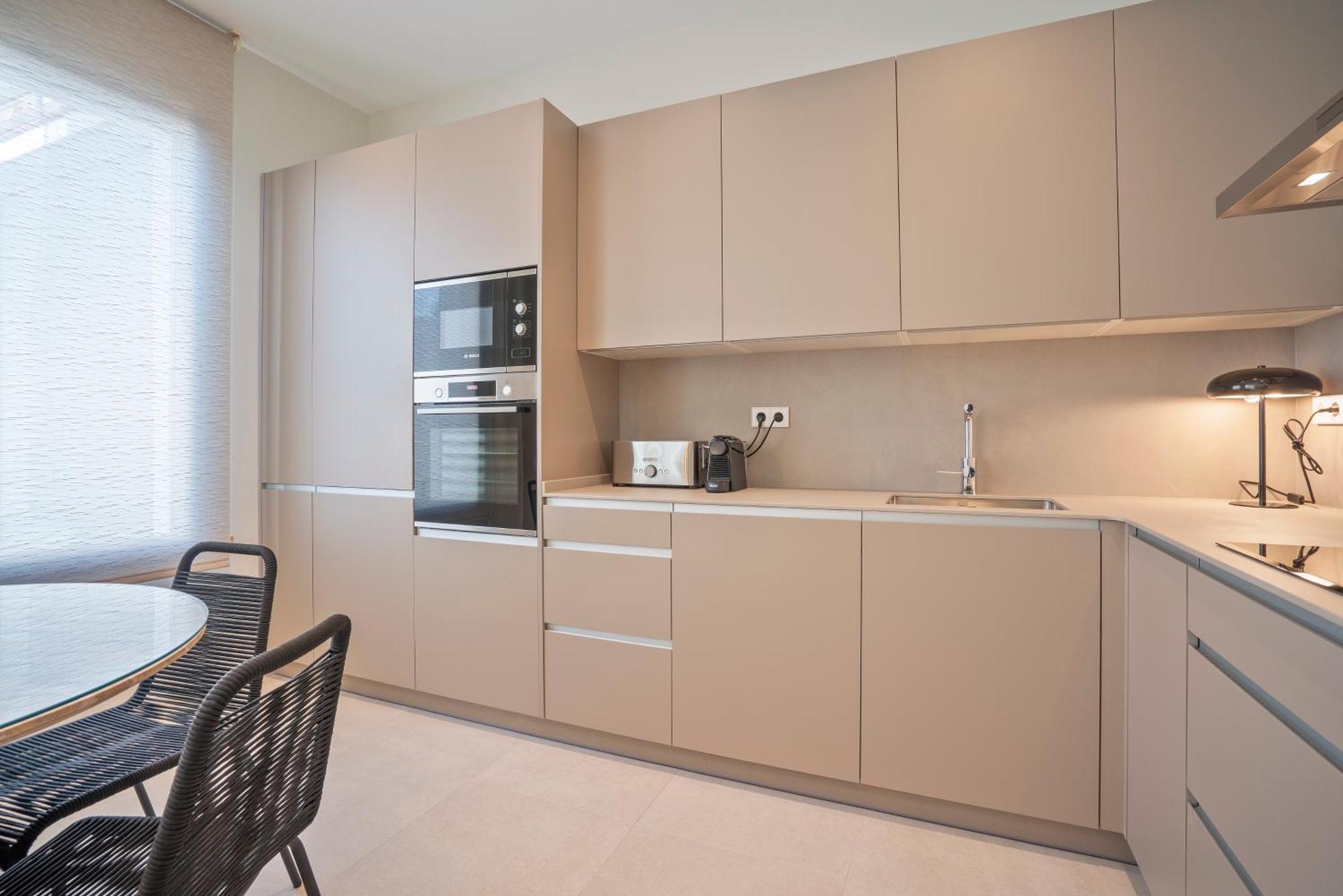 Sitges Spaces Garden Condo-2 Bedrooms, 2 Bathrooms, Garden Terrace, Near Center, Sleeps Up To 6- Monthly Rentals Only Eksteriør bilde